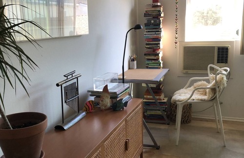 Del Rey Apartment | Chic retro apartment 5 min from LAX airport 7 min to the beach