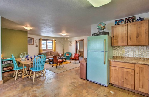 Bynum Apartment | Chic Retro Retreat in Choteau: Walk to Dtwn!