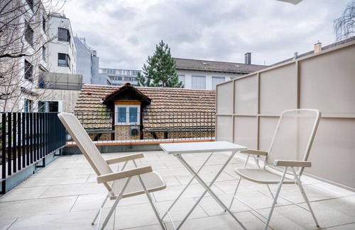 Sihlfeld Apartment | Chic Wiedikon 2 Room w/Storage & W/D, 3 min to Market, by Blueground
