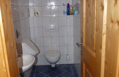 Taching a.See Apartment | Child-friendly farm in a quiet panoramic location in Taching am See