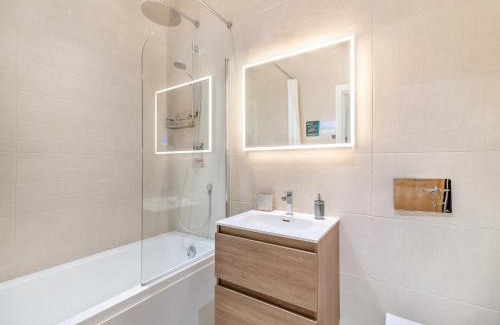 West Cliff Apartment | Chilton At Carlill House