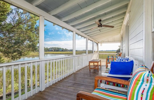 Tybee Island House | Chimney Pot Cottage | Creekfront, Dock, Pets OK!