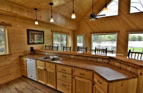 Hayward Cabin | Chippewa Flowage Luxury Cabin #9