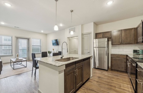 Cleburne Apartment | Chisholm Trace 1022 I Spacious 2 Bed 2 Bath