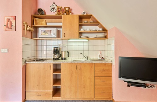 Starkov House | Chlívce u Hronova by Interhome