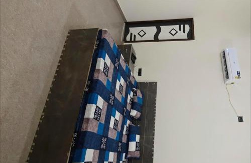 Meerut Bed & Breakfast | Choudhary Hotal & Resort