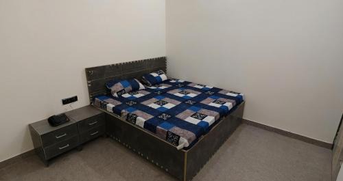 Meerut Bed & Breakfast | Choudhary Hotal & Resort