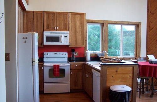 Luray Cabin | Christopher's Riverside Cabins "The Shuck"