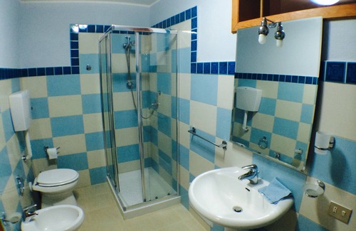 Pula House | CHULA VILLA NICANDA 100 MT FROM THE SEA, 8 PLACES