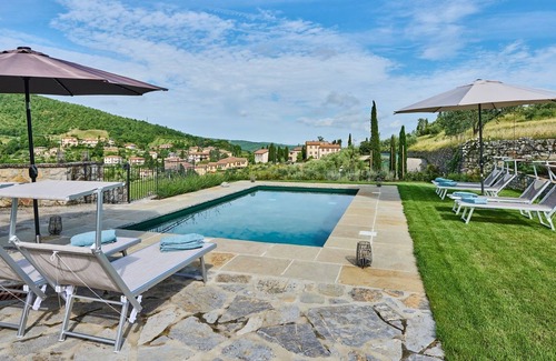 Radda in Chianti Villa | Cielo di Radda, Radda in Chianti, Siena and Chianti