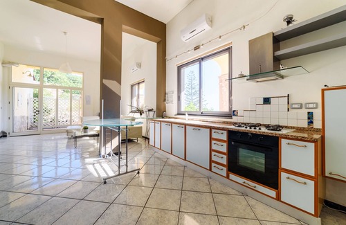 Marina di Ascea Apartment | Cilento loft is a modern and comfortable open space apartment in villa