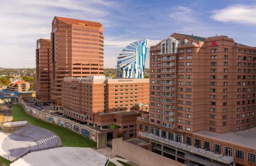 Covington Hotel | Cincinnati Marriott at RiverCenter