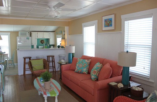 Nags Head Cottage | Circa 1953 beach cottage.this is 'old school' beach at it's best!