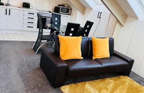 North Shields Apartment | City Blessed Apartment 4 with free parking