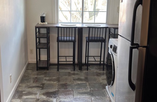 Berkley Apartment | City Experience in the Heart of Downtown Berkley