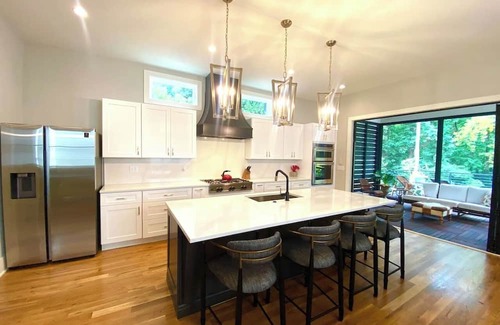 Wilmont House | City Gem Nestled In The Woods