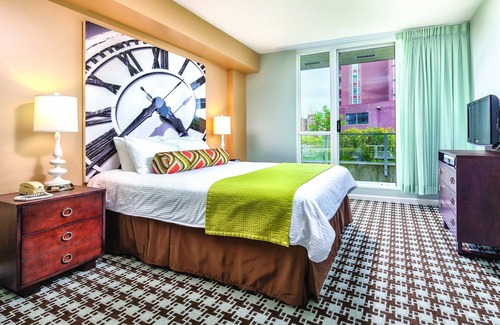 Inner Harbour Resort | City has too much to offer !