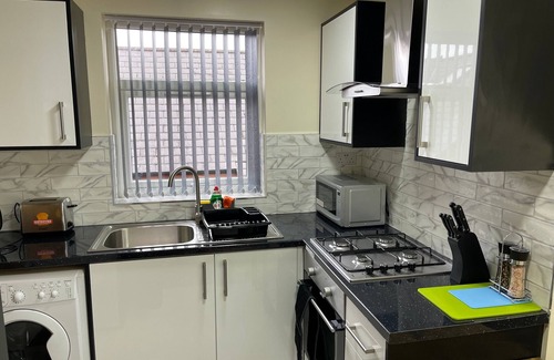 Edgbaston Apartment | City Road Birmingham Studio from Oofy - Studio 6