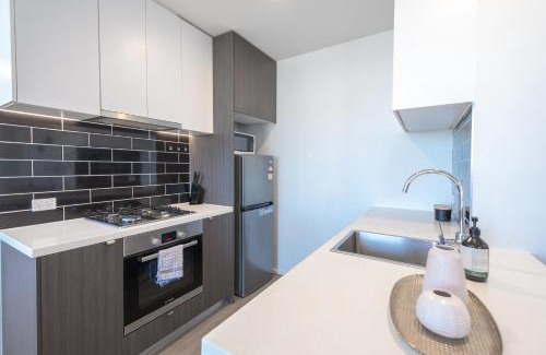 Maribyrnong Apartment | Cityscape 2br2ba Maribyrnong Wifiparkbalcony