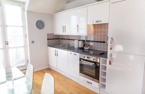 Arbury Apartment | Citystay Living - Marino Place