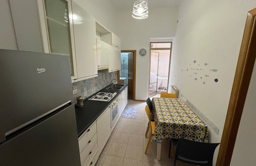 Catona Apartment | CIVICO 11 - Independent holiday home at 40 mt. from the sea. For short stays.