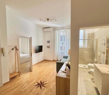 Rione XIV Borgo Apartment | Civitas Leonina Apartment