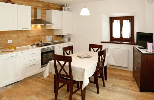 Raveo Apartment | Cjase da Maestre by Interhome