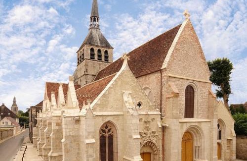 Sainte-Colombe House | Clair de lune
