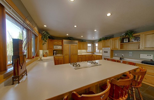 Lutsen House | Clara Lake Resort - In Lutsen, MN