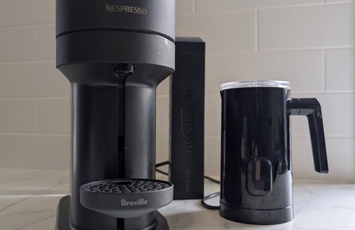 Upper Wakefield House | Clare Valley Escape, New home with pool table and 4 bedrooms on the Riesling Trail