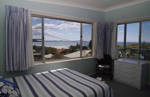 Crescent Head House | Clareview, 8 Korogora Street