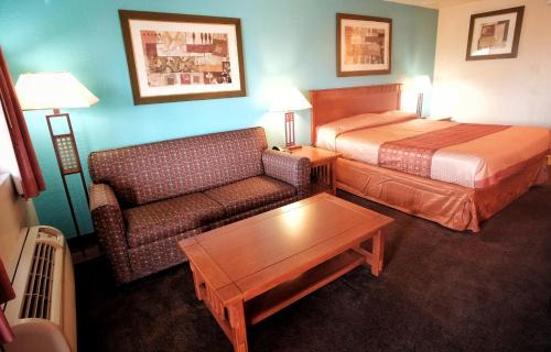 St. George Hotel | Claridge Inn - St. George