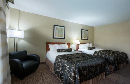 Brandon Hotel | Clarion Hotel & Suites