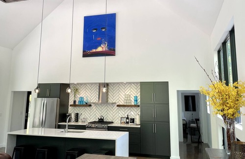 Glen Arbor Ski Chalet | Clarity House in Downtown GA, with Hot Tub, and No Cleaning Fee