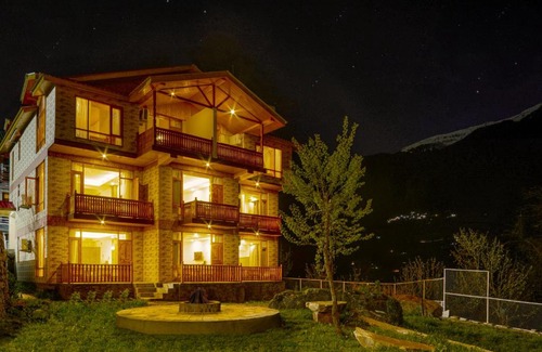 Jagatsukh Hotel | Clarks Inn Suites, Manali