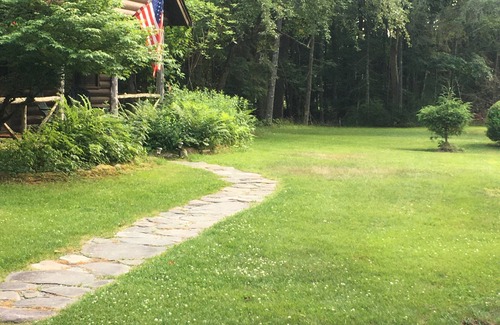 Town of Denning Cabin | Claryville Cabin with 1,500 ft Trout River in the Catskill Mountains