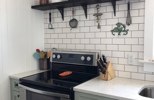 Kitty Hawk Cottage | CLASSIC 1935 OCEANFRONT BEACH COTTAGE