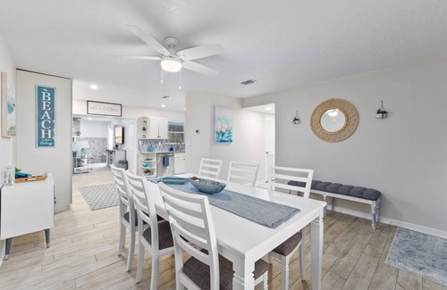 Jacksonville Beach House | Classic Beach Bungalow with Casita and Heated Pool