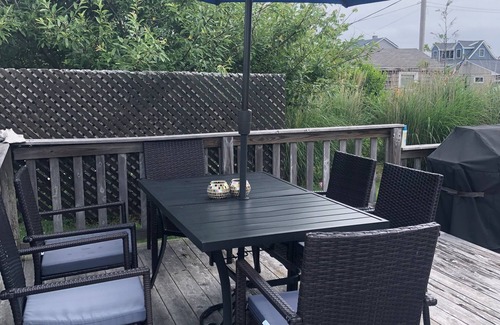 Point Judith Cottage | Classic Beach Cottage, Steps to Ocean Break.