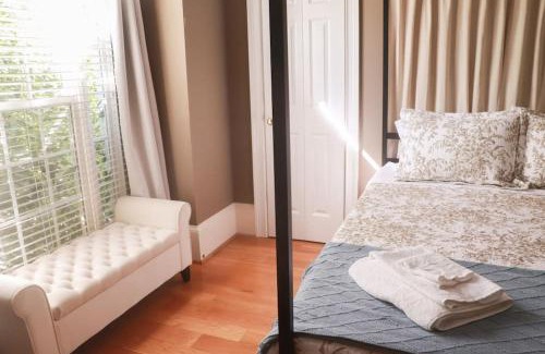 Athens House | Classic City Retreat Five Points Golf Athens Walk