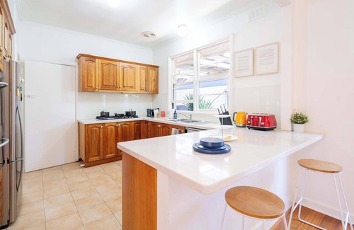 Bentleigh House | Classic Patterson Charm with Modern Comfort