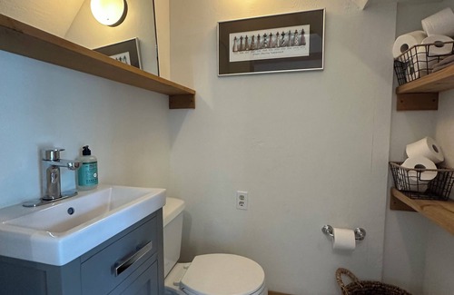 Saratoga Springs Other | Classic Saratoga Farmhouse walk to Broadway, close to track & SPAC