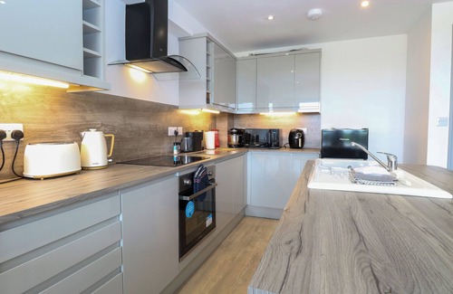 Docking Cottage | CLAVERING 1 BERNALEEN COTTAGES, pet friendly in Docking