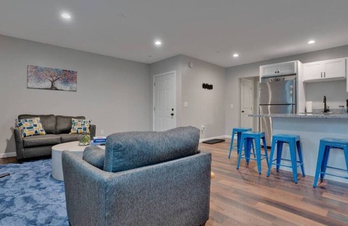 Gorham Apartment | Clean 1BD | Quiet | Long Term Friendly