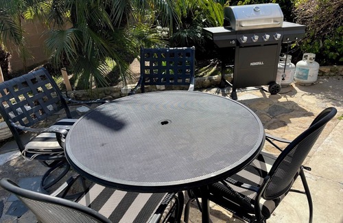 Goleta House | Clean 3 BR 2 BA w hot tub, yard, AC, near beaches, UCSB. Dog ok, sleep 5-6