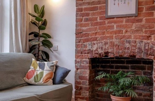 Norwich House | Clean and hygienic Trendy House w/ Free Parking