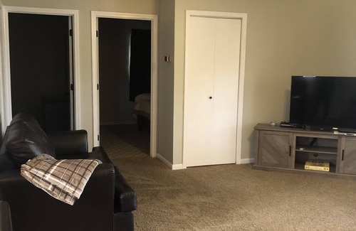 Burnside House | Clean, cozy 2 BR 1 BA house with deck, lake view, lake access, minutes to LCRH