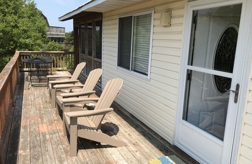 Duck Cottage | Clean & Cozy Beach Cottage Close to the Beach