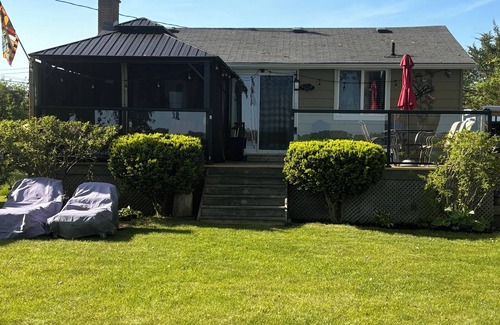 Trenton Cottage | Clean, Cozy Waterfront Cottage with Great location
