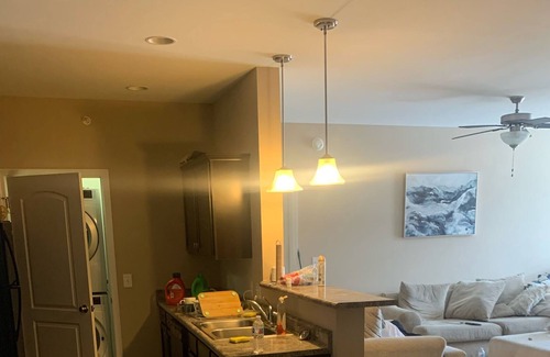 Forest Apartment | Clean, Private, 4 min to highway 🛣 & Discounts